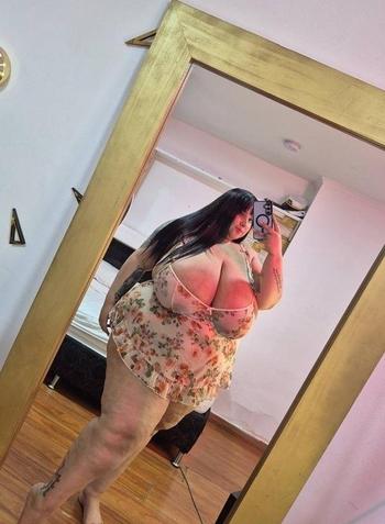 279-786-5221, 32  female escort, Green Bay