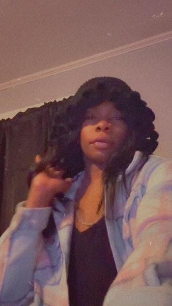 305-645-1842, 28  female escort, Green Bay